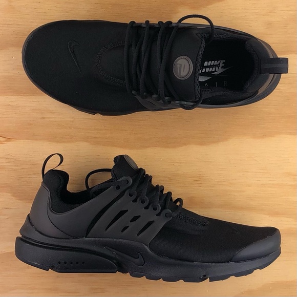 Nike Air Presto Essential Triple Black Mens Athletic Running Sneakers Size 7 - Picture 1 of 9